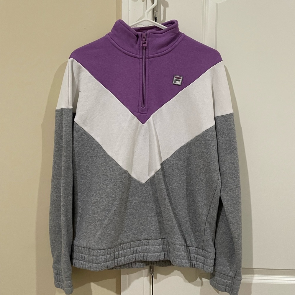 Fila sweater size M